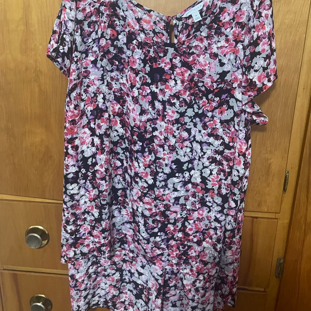 Women’s shirt